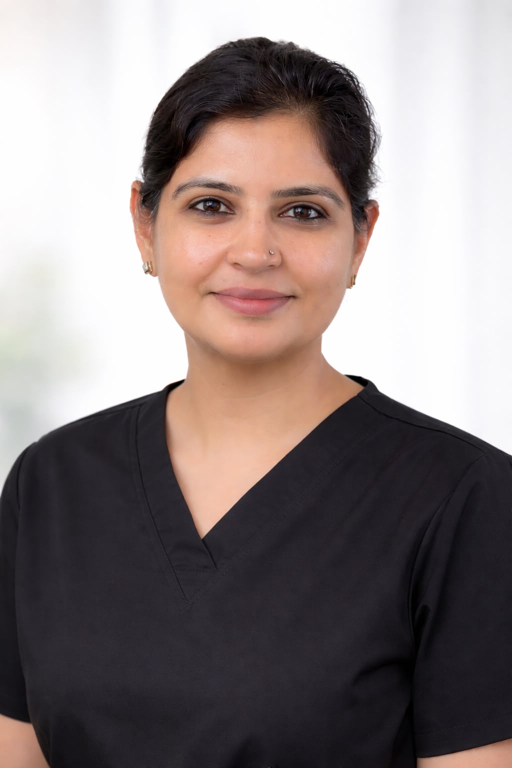 Dr. Devanshi Anand, orthodontist at Dr. Saket's Dental Makeover, Indirapuram